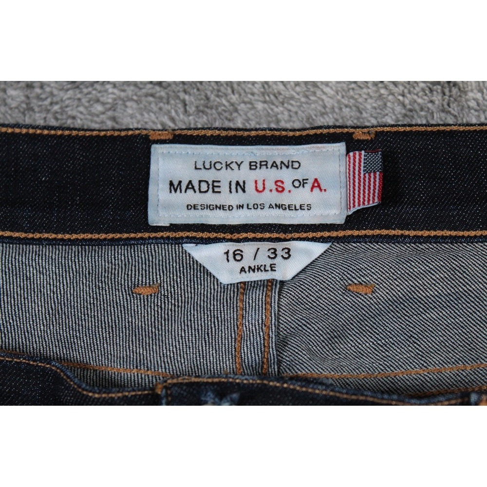 NWOT Lucky Brand Jeans‎ Shorts 16/33 Women Blue Distressed Made In USA Summer - Picture 3 of 14